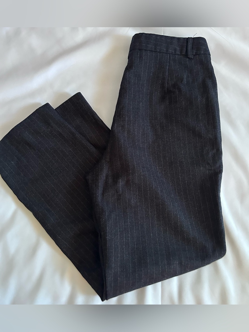 Women’s Black With Pinstripes Trousers With Slash Pockets Size Small